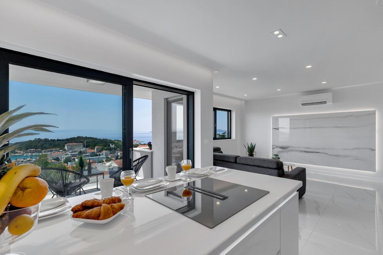 מאקרסקה Luxury Seaview Apartment Dzenan מראה חיצוני תמונה